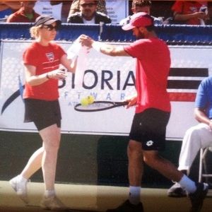 Meet your Posher, Elizabeth